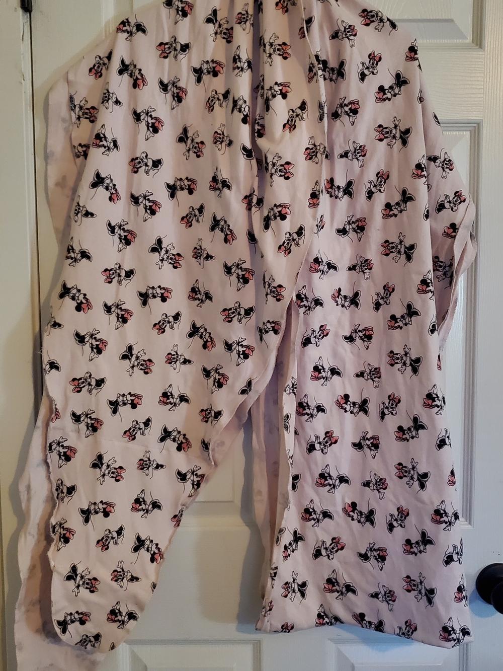 Moby Wrap Minnie Mouse